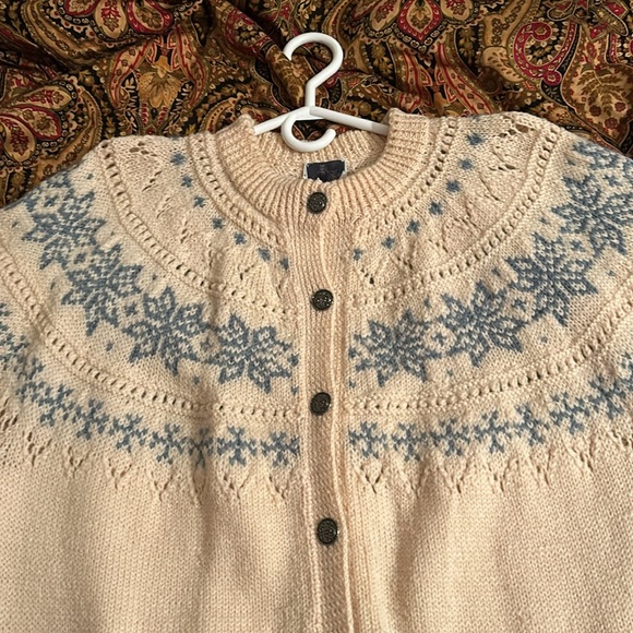 Dale of Norway Vintage Wool Nordic Faire Isle Button Down Cardigan Size Medium - Picture 5 of 6